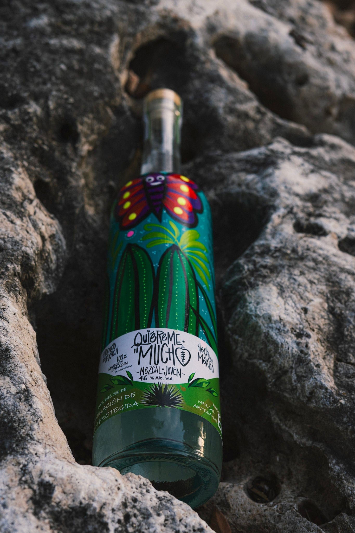 Mezcal Espadín Joven Artesanal Quiéreme Mucho (100% Agave) - Imagen 4