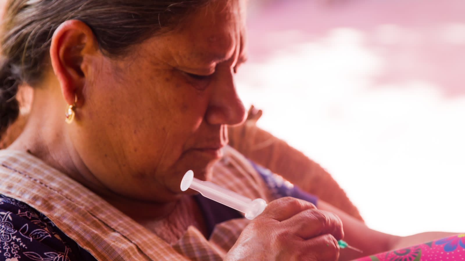 Mezcal Cuishe con Caja – Edición Especial “Quiéreme Mucho” - Imagen 2